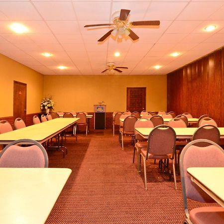 Americas Best Value Inn Iola Business foto
